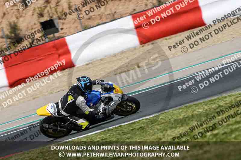 cadwell no limits trackday;cadwell park;cadwell park photographs;cadwell trackday photographs;enduro digital images;event digital images;eventdigitalimages;navarra;no limits trackdays;peter wileman photography;racing digital images;trackday digital images;trackday photos